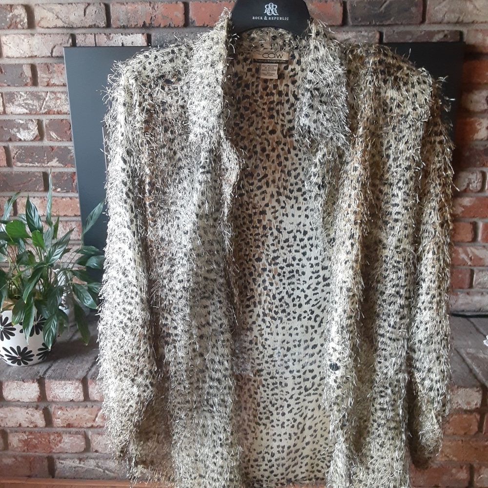 Women Animal Print Frilly Shirt Jacket